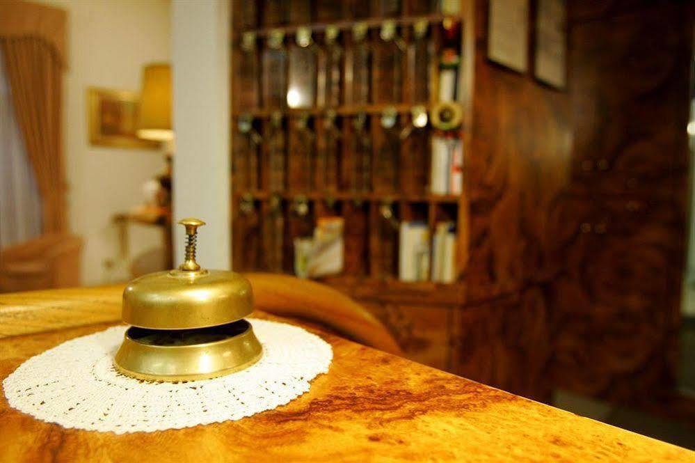 Hotel Eden ตูริน ภายนอก รูปภาพ